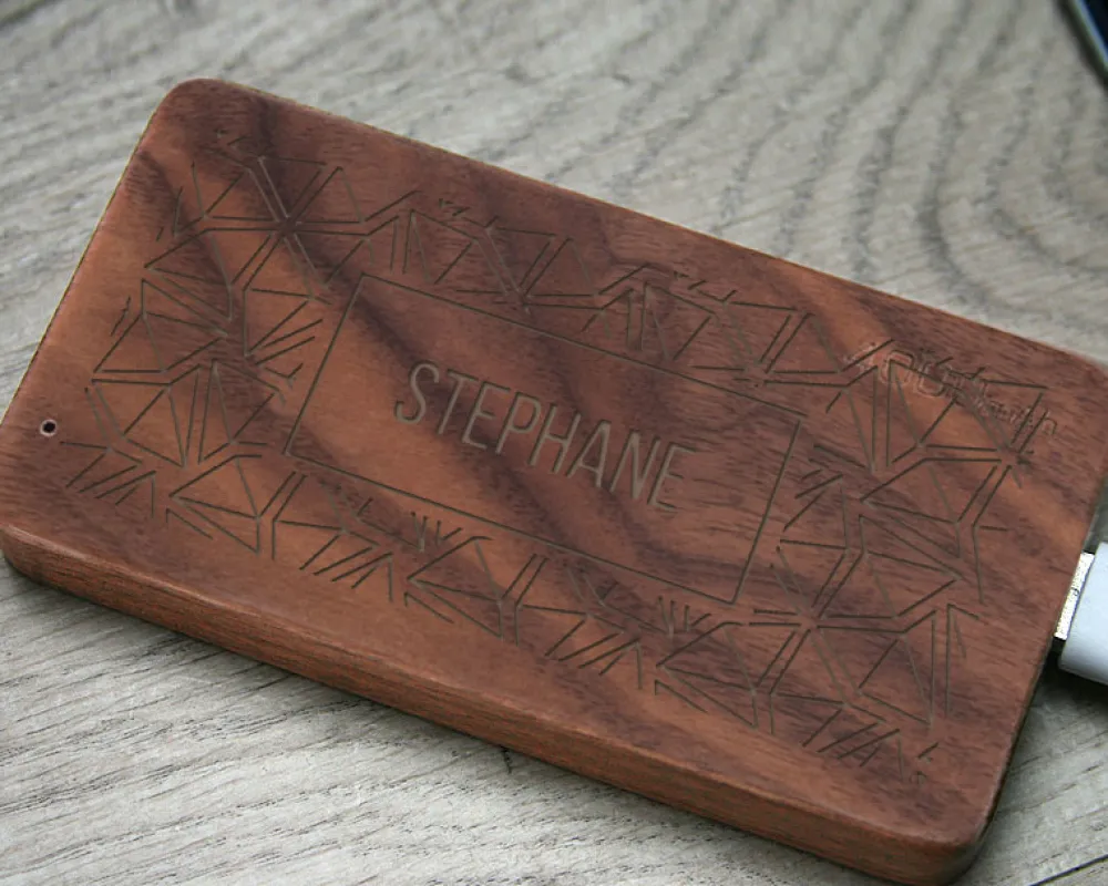 Batterie Externe en bois personnalisable grand format 4000 mAh - Prénom|Cadeaux.com Clearance