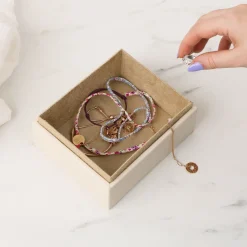 Boite à bijoux personnalisée - Famille fleurs|Cadeaux.com Online