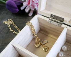Boîte à Bijoux Gravée Trésors de ...|Cadeaux.com Hot