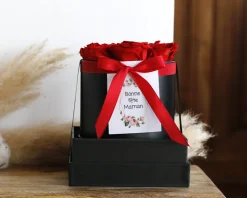 Boîte à roses éternelles personnalisée - Message|Cadeaux.com New