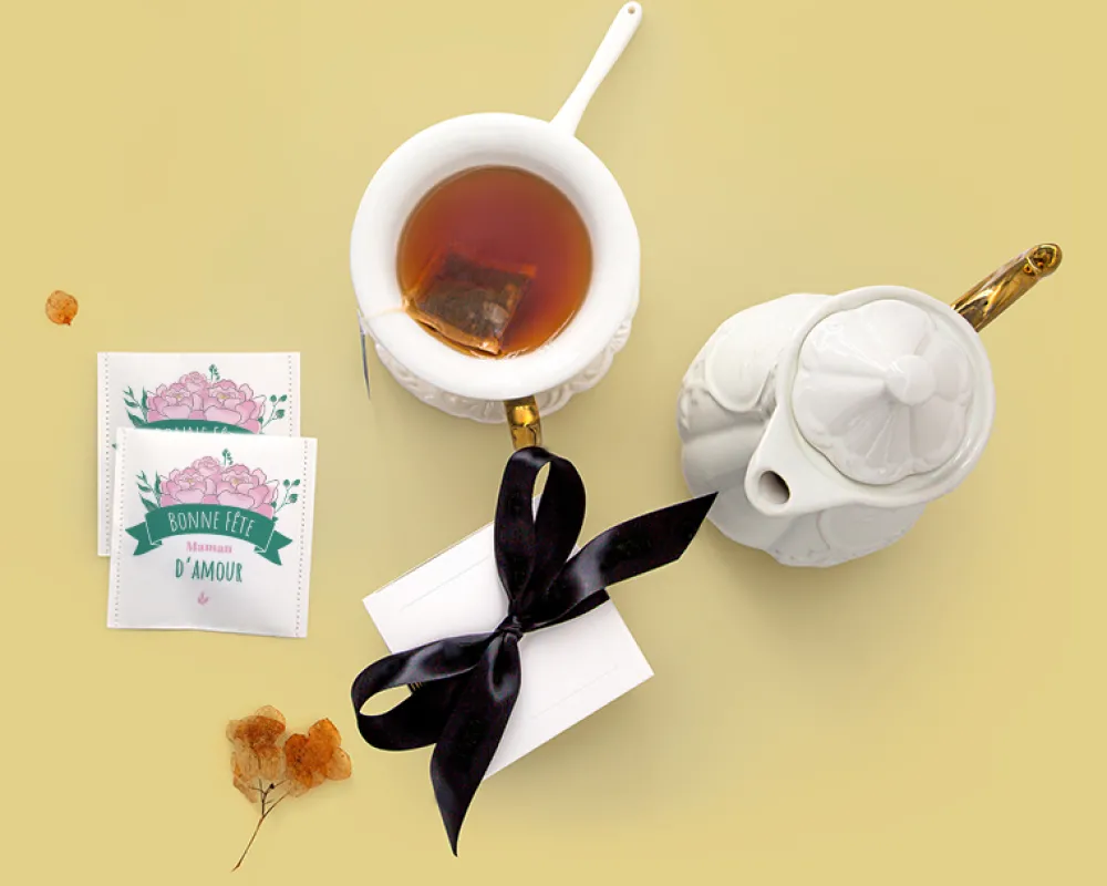 Boîte de 10 sachets de thé bio personnalisables - Maman Fleurie|Cadeaux.com New