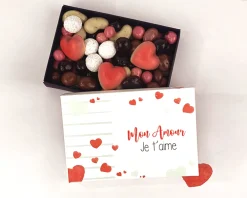 Boîte de chocolats Personnalisable - Amour|Cadeaux.com