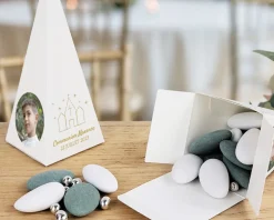 Boîtes à dragées personnalisées avec dragées chocolat et amandes - Chapelle|Cadeaux.com Sale