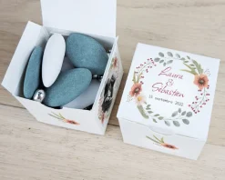 Boîtes à dragées personnalisées avec dragées chocolat et amandes - Mariage bohème|Cadeaux.com Hot