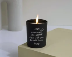 Bougie personnalisable parfumée - Aujourd'hui je t'aime depuis X jours|Cadeaux.com Outlet