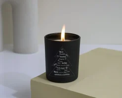 Bougie personnalisable parfumée - Sapin Famille|Cadeaux.com Clearance