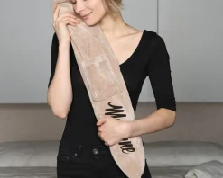 Bouillotte personnalisée en polaire - Prénom|Cadeaux.com Hot