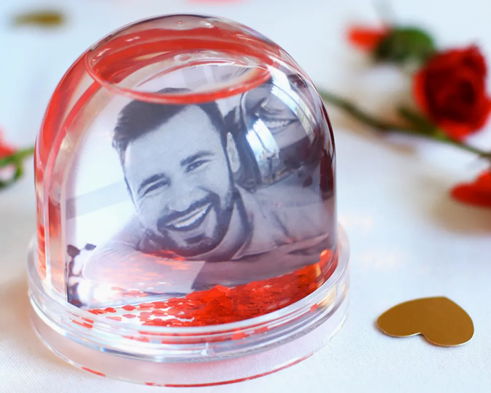 Boule à neige coeur personnalisée - Photo|Cadeaux.com Online