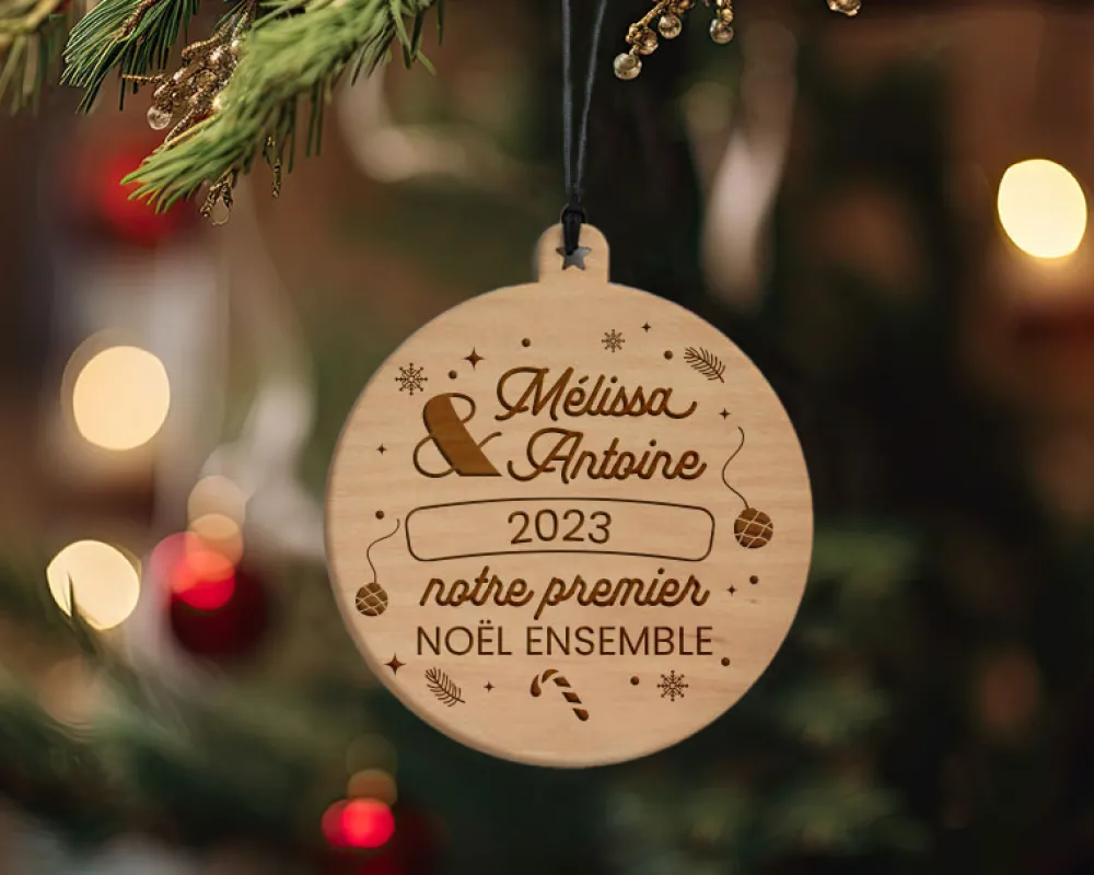 Boule de Noël personnalisée couple - Premier Noël ensemble|Cadeaux.com Discount