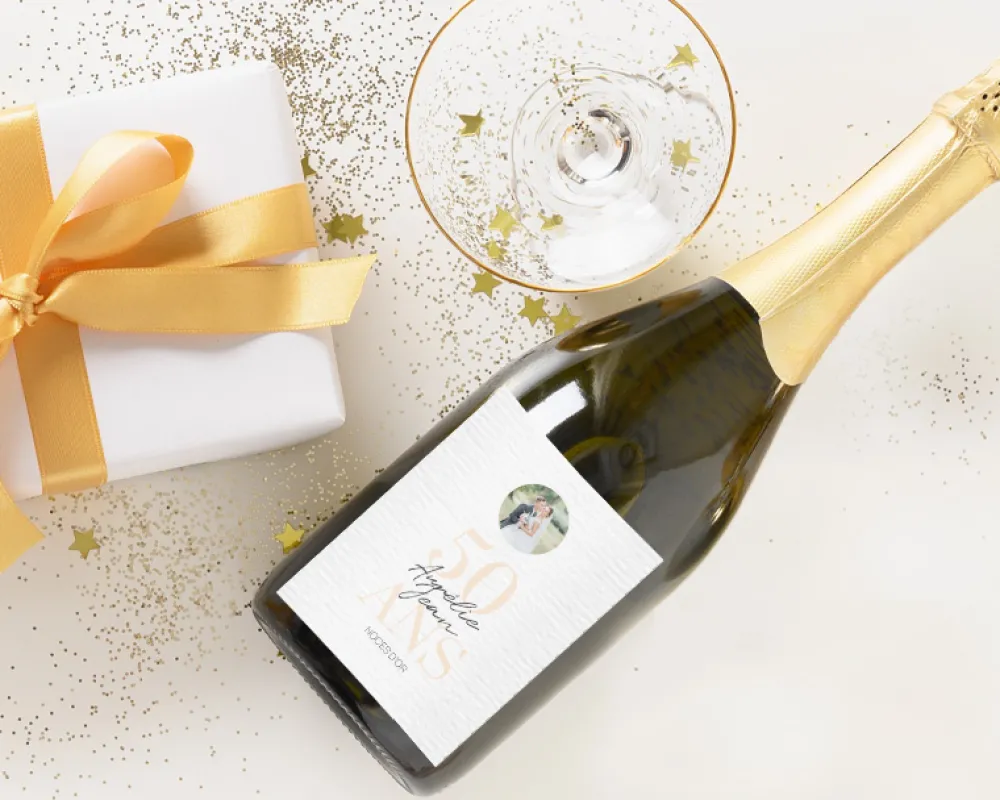 Bouteille de champagne personnalisée photo - Anniversaire de mariage|Cadeaux.com Outlet