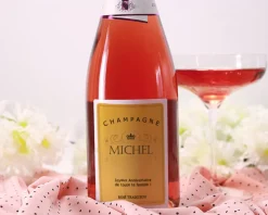 Bouteille de champagne rosé personnalisée - Prénom|Cadeaux.com