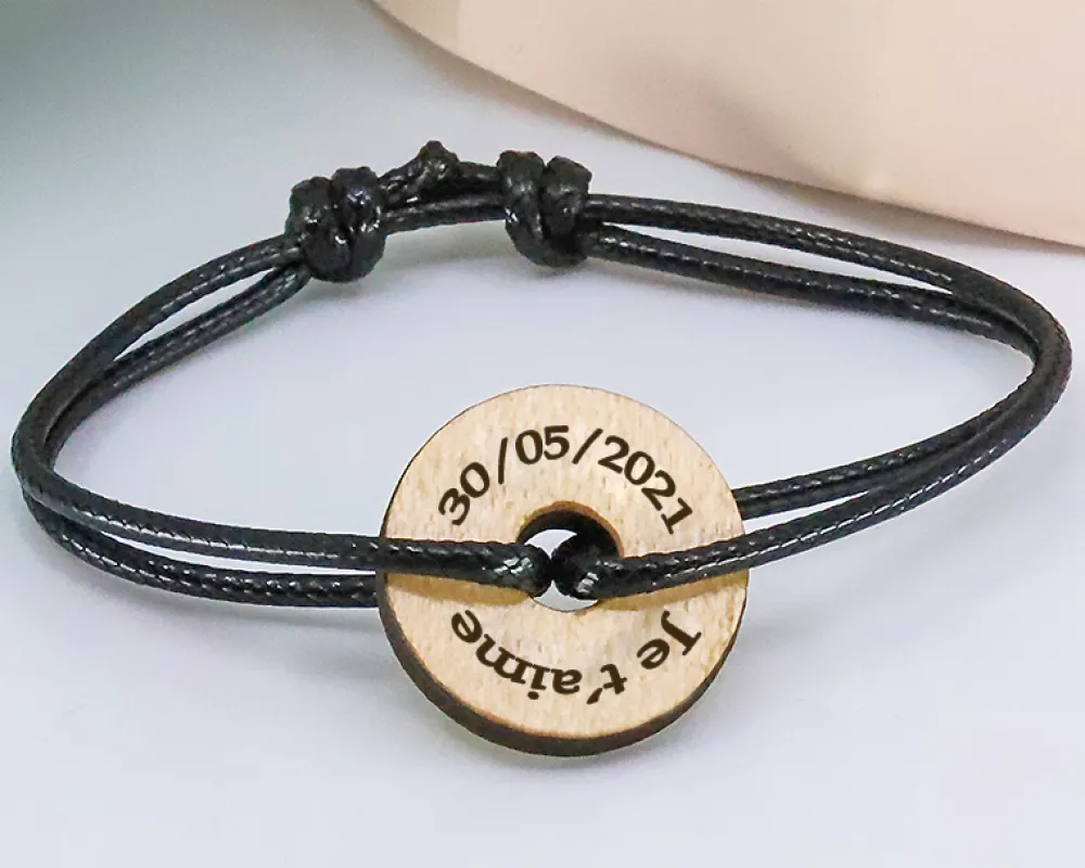 Bracelet cordon avec cible personnalisée en bois|Cadeaux.com Discount