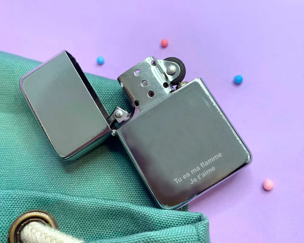 Briquet Gravé Personnalisable|Cadeaux.com