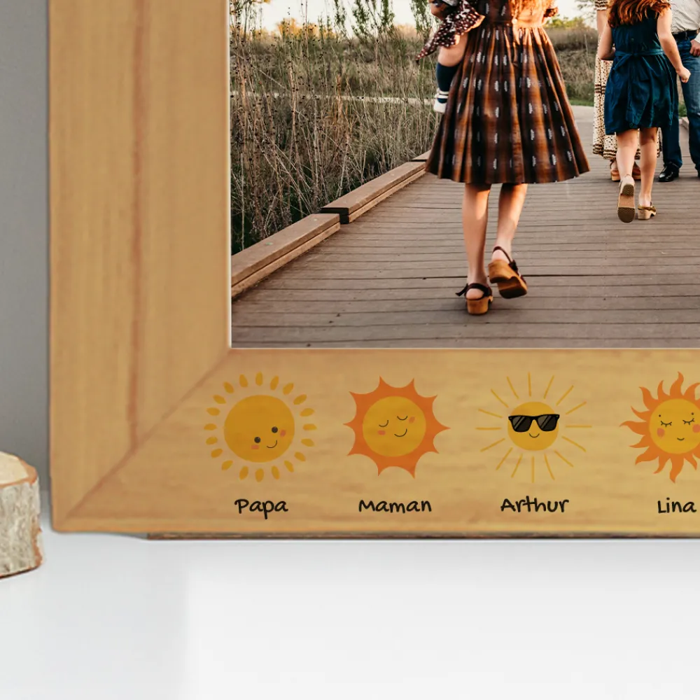 Cadre en bois personnalisé - Famille soleils|Cadeaux.com Hot