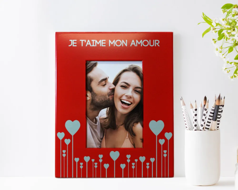 Cadre métal rouge gravé Maman|Cadeaux.com Outlet