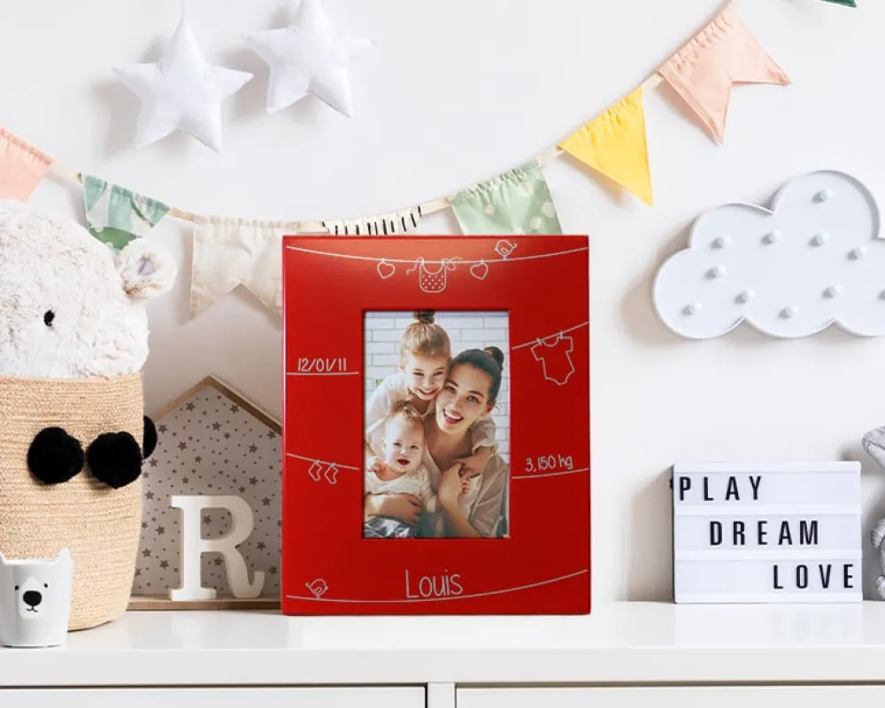 Cadre métal rouge gravé Naissance|Cadeaux.com Best