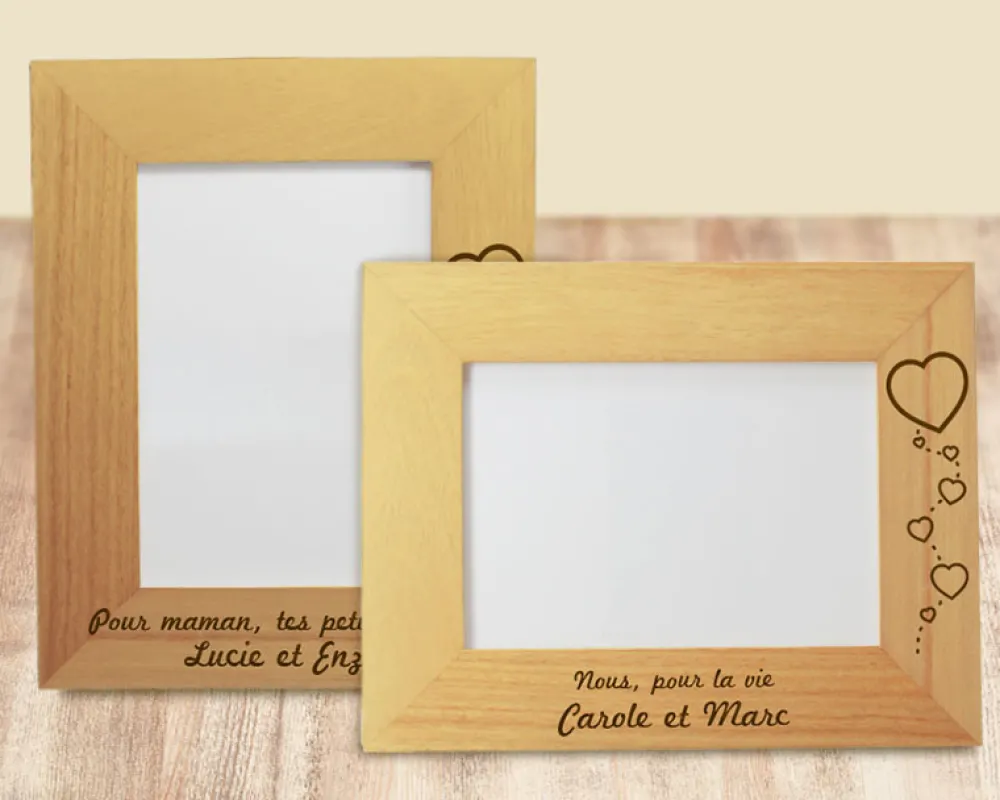 Cadre photo en bois gravé|Cadeaux.com Outlet