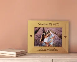 Cadre photo en bois gravé - Maman|Cadeaux.com Best