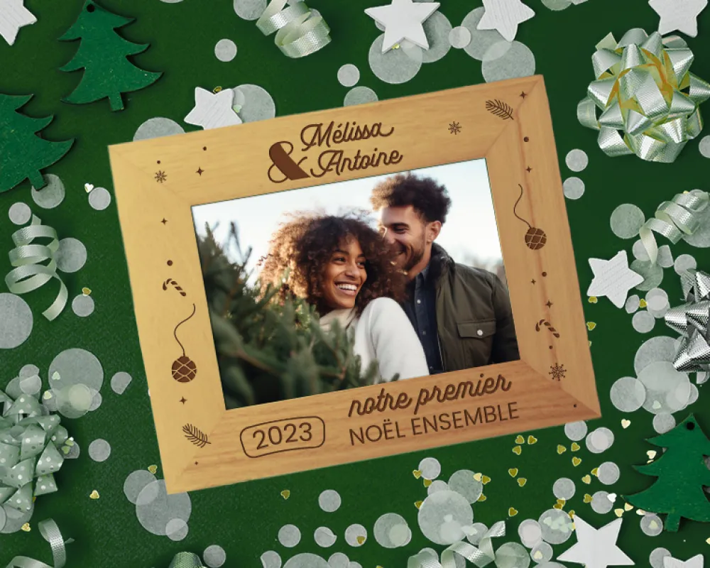 Cadre photo en bois personnalisé - Premier Noël ensemble|Cadeaux.com New