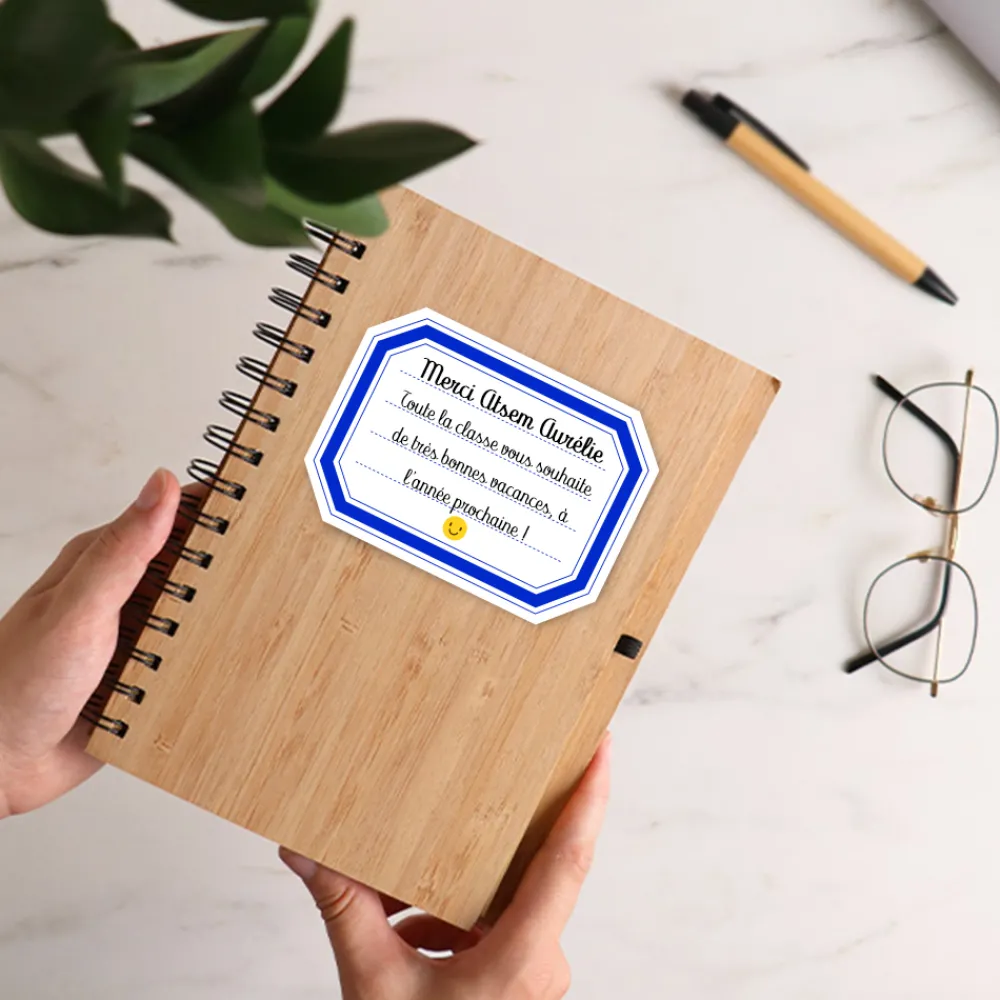 Cahier en bois personnalisé - Merci Maîtresse, Maître et ATSEM|Cadeaux.com Best