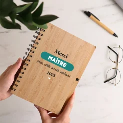 Cahier en bois personnalisé - L'Ecole est Finie|Cadeaux.com Clearance