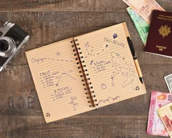 Cahier personnalisé en bois - Voyage|Cadeaux.com Hot