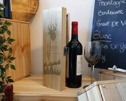 Caisse à vin personnalisée prénom - Cerf|Cadeaux.com