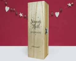 Caisse à vin personnalisée en bois - Joyeux Noël et Bonne année|Cadeaux.com Outlet