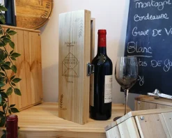 Caisse à vin personnalisée en bois - Veux-tu être ... ?|Cadeaux.com Outlet
