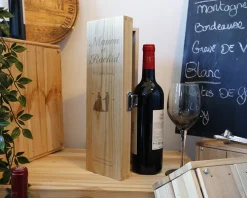 Caisse à vin personnalisée mariage - Prénoms couple|Cadeaux.com Discount