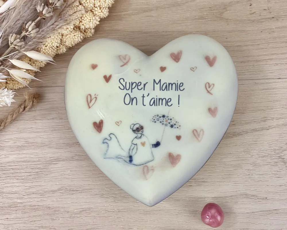 Coeur tout chocolat personnalisé - Bonne Fête Mamie|Cadeaux.com Discount