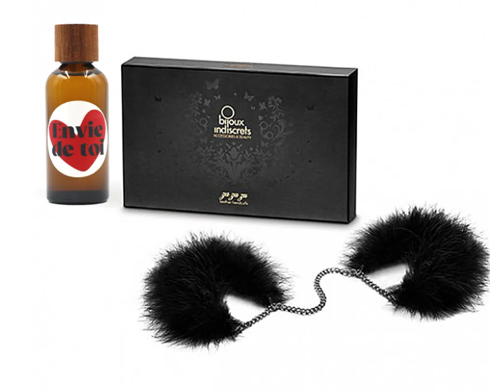Coffret coquin personnalisé - Huile de massage et menottes|Cadeaux.com Outlet