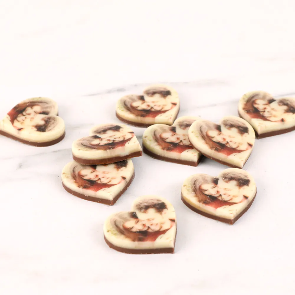 Coffret de chocolats personnalisés photo en forme de coeurs - Amour|Cadeaux.com Best