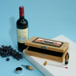 Coffret sommelier personnalisé - Retro K7 audio|Cadeaux.com Sale