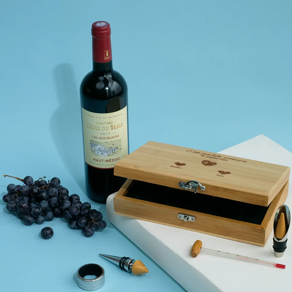 Coffret sommelier personnalisé - 5 accessoires - Papa et ses petits coeurs|Cadeaux.com Clearance