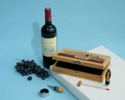 Coffret sommelier personnalisé - 5 accessoires - Vignoble|Cadeaux.com Online