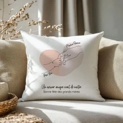 Coussin personnalisé - Première Fête des Grands-mères|Cadeaux.com Outlet