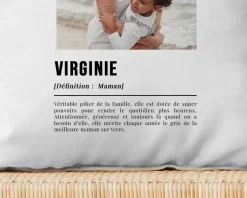 Coussin personnalisé photo - Définition Maman|Cadeaux.com Clearance