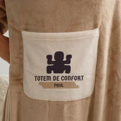 Couverture à manches personnalisée - Totem|Cadeaux.com