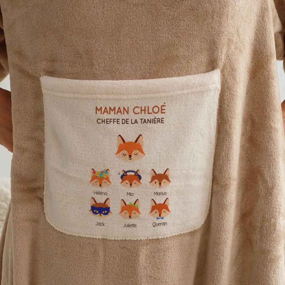 Couverture à manches personnalisée - Maman Renard et sa meute|Cadeaux.com Discount