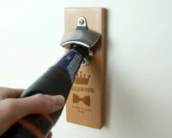 Décapsuleur mural personnalisé - Papa Royal|Cadeaux.com Online