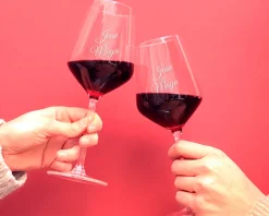 Duo de verres à vin personnalisables - Message|Cadeaux.com Outlet
