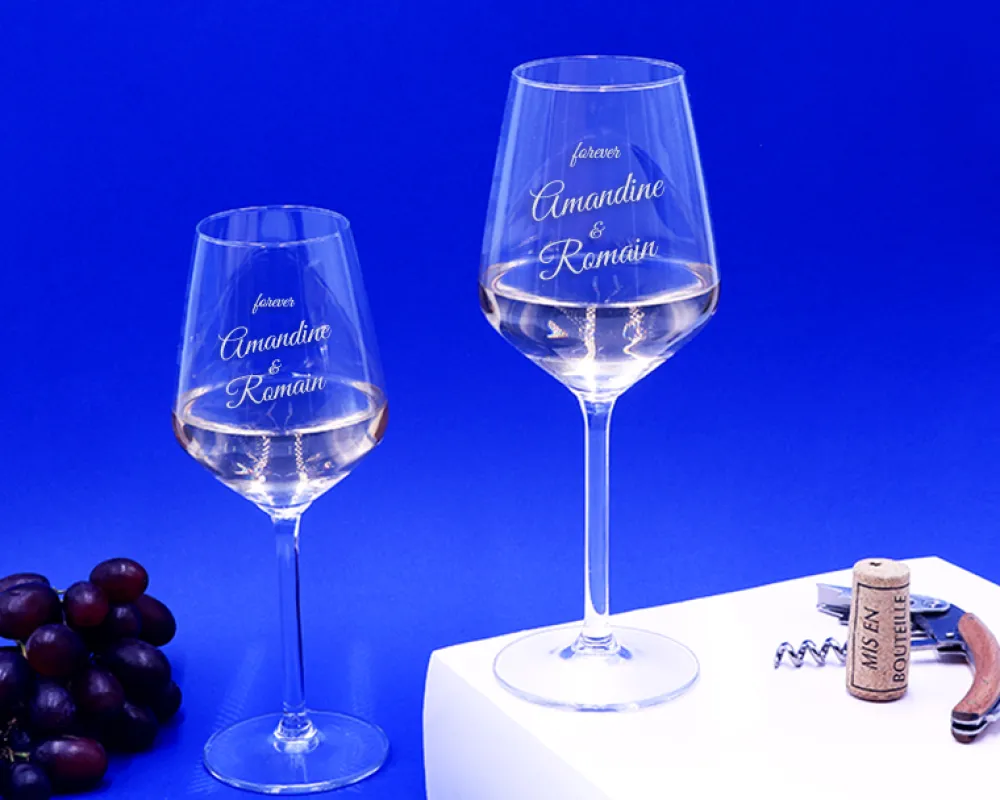 Duo de verres à vin personnalisables - Message|Cadeaux.com Outlet