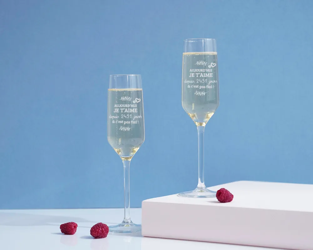 Flûtes à champagne personnalisées couple - Aujourd'hui je t'aime depuis|Cadeaux.com Outlet