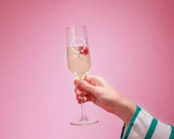 Flûtes à champagne personnalisées couple - Mr & Mrs|Cadeaux.com Sale