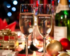 Flûtes à champagne personnalisées - Joyeux Noël et Bonne Année|Cadeaux.com Online