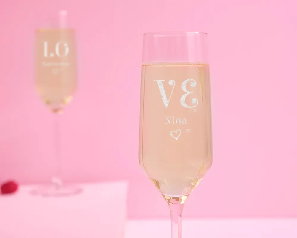 Flûtes à champagne personnalisées couple - Love|Cadeaux.com Discount