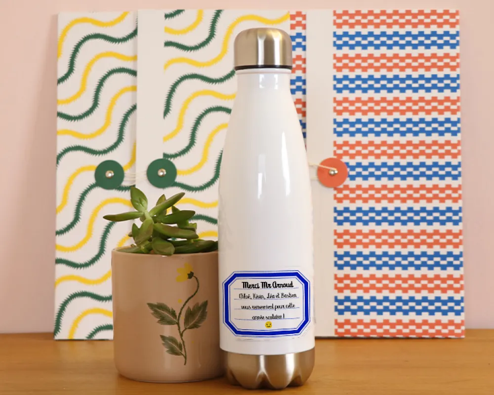 Gourde isotherme en inox personnalisable - Merci Maîtresse, Maître et ATSEM|Cadeaux.com Outlet