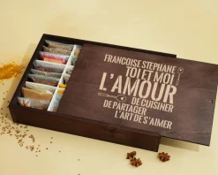 Grand coffret d'épices gravé « L'amour de cuisiner » - 36 épices du monde|Cadeaux.com Discount