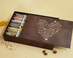 Grand coffret d'épices gravé Coeur Famille - 36 épices du monde|Cadeaux.com Clearance